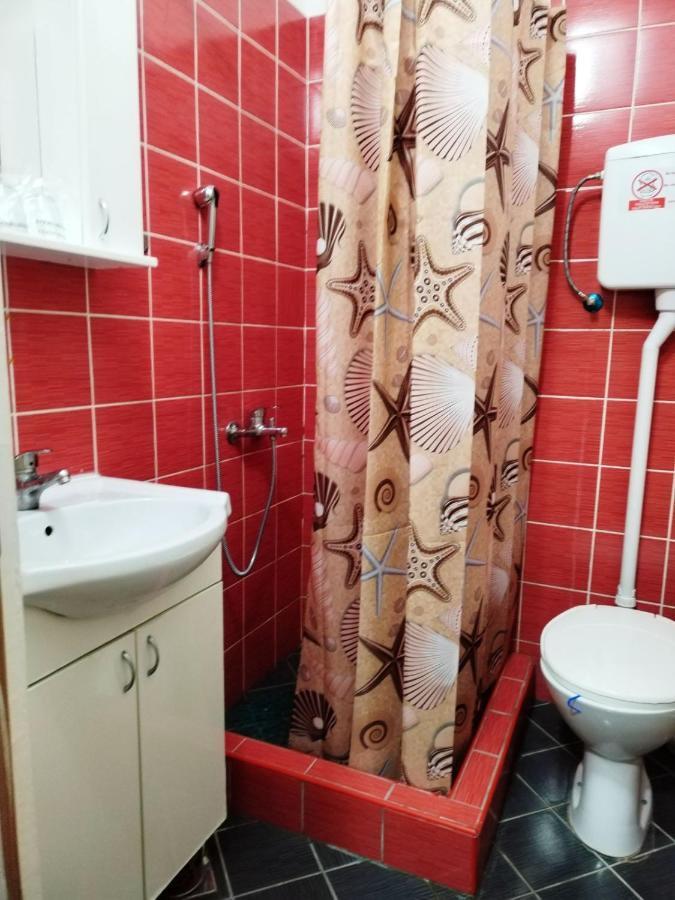 Borca Fun Rooms Sobe Prenociste מראה חיצוני תמונה