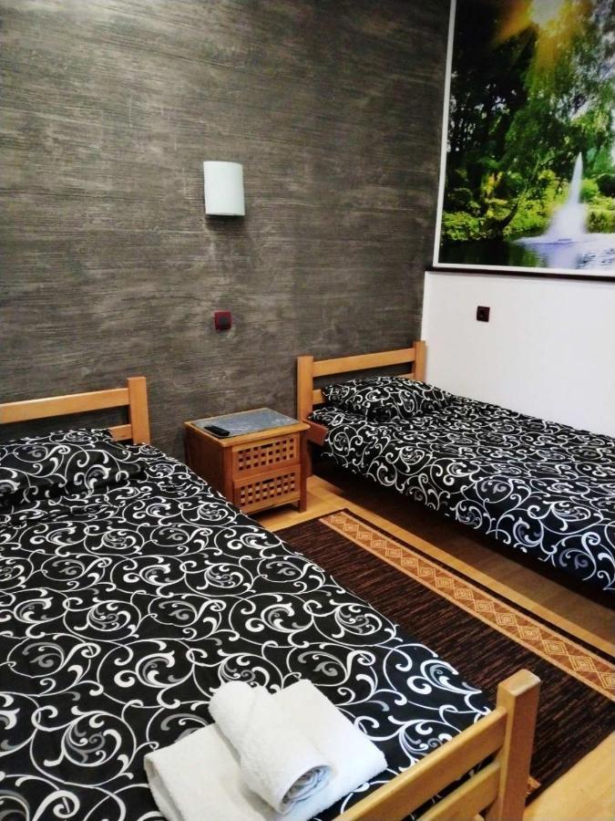 Borca Fun Rooms Sobe Prenociste מראה חיצוני תמונה