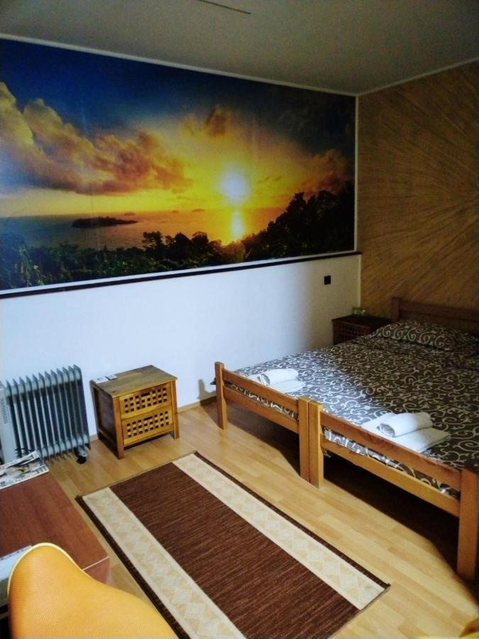 Borca Fun Rooms Sobe Prenociste מראה חיצוני תמונה