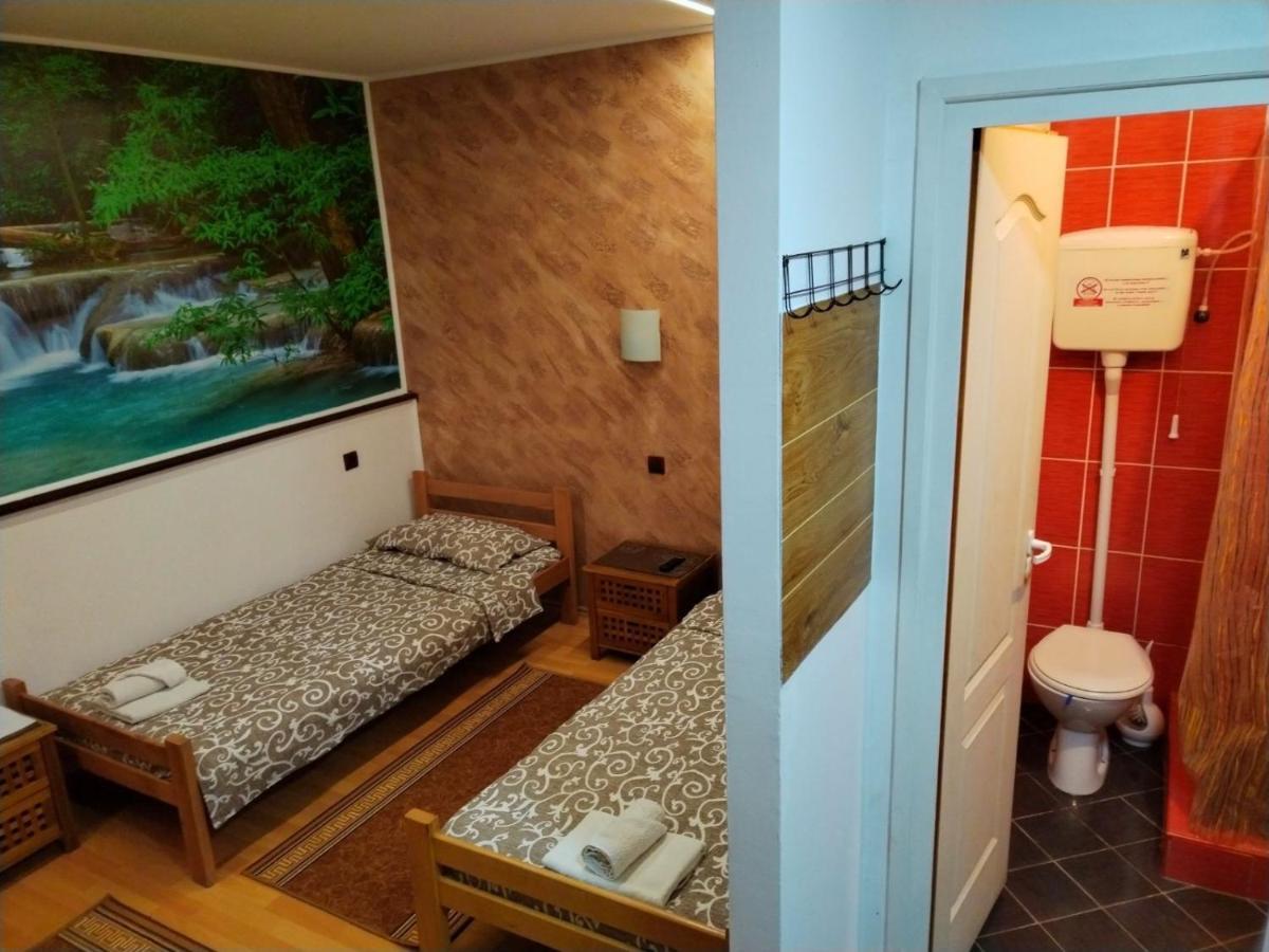 Borca Fun Rooms Sobe Prenociste מראה חיצוני תמונה